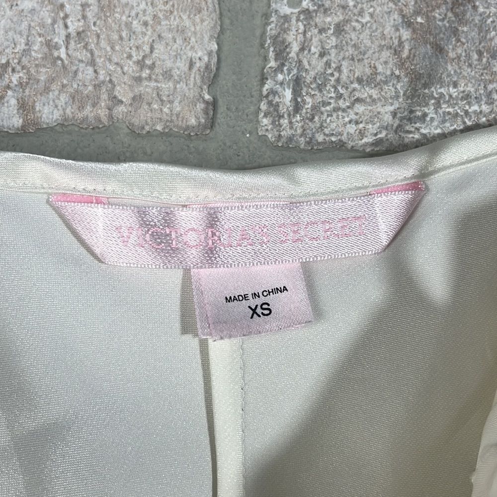 Victorias Secret Satin Pearl/Sequin Bodysuit- Size XS - Picture 6 of 7